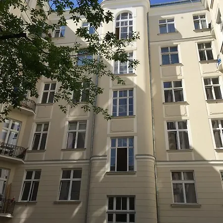 Rent Like - Aleja Jana Pawla Ii 20 * Warsaw