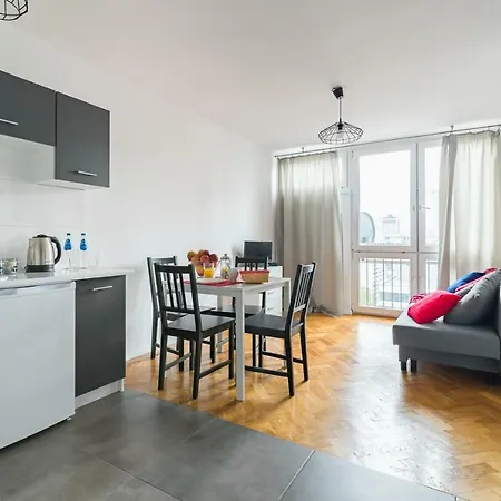 Rent Like - Aleja Jana Pawla Ii 20 Warsaw